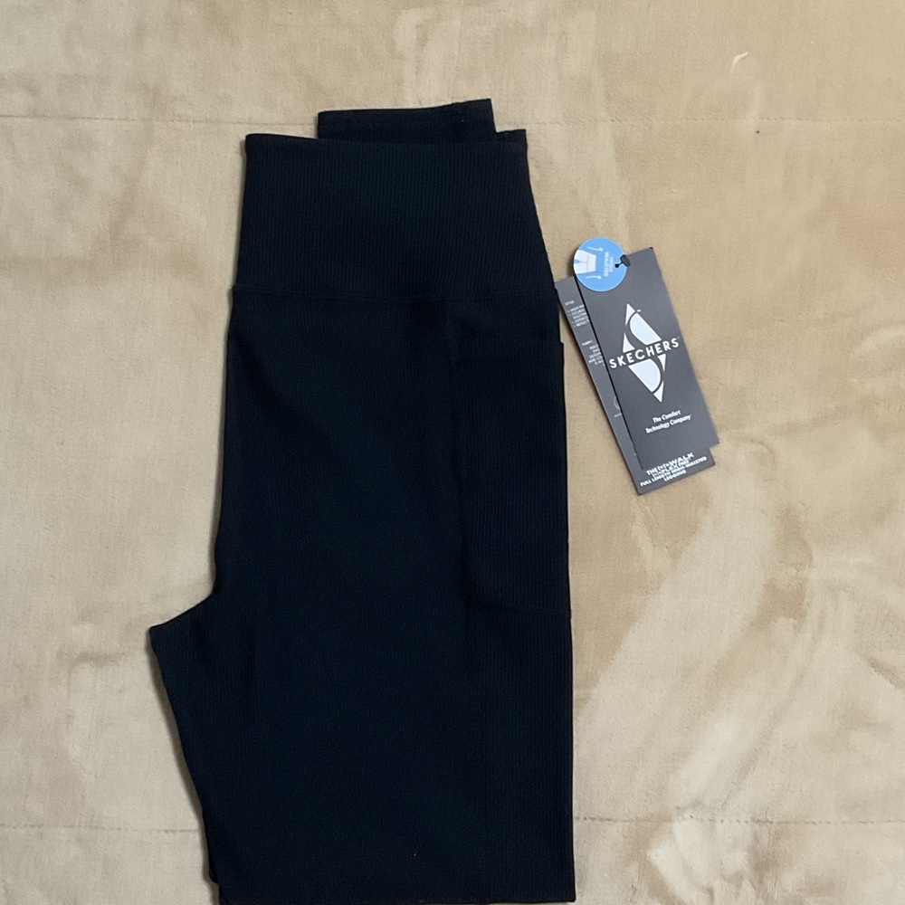 Skechers Women's Ribbed Black Leggings